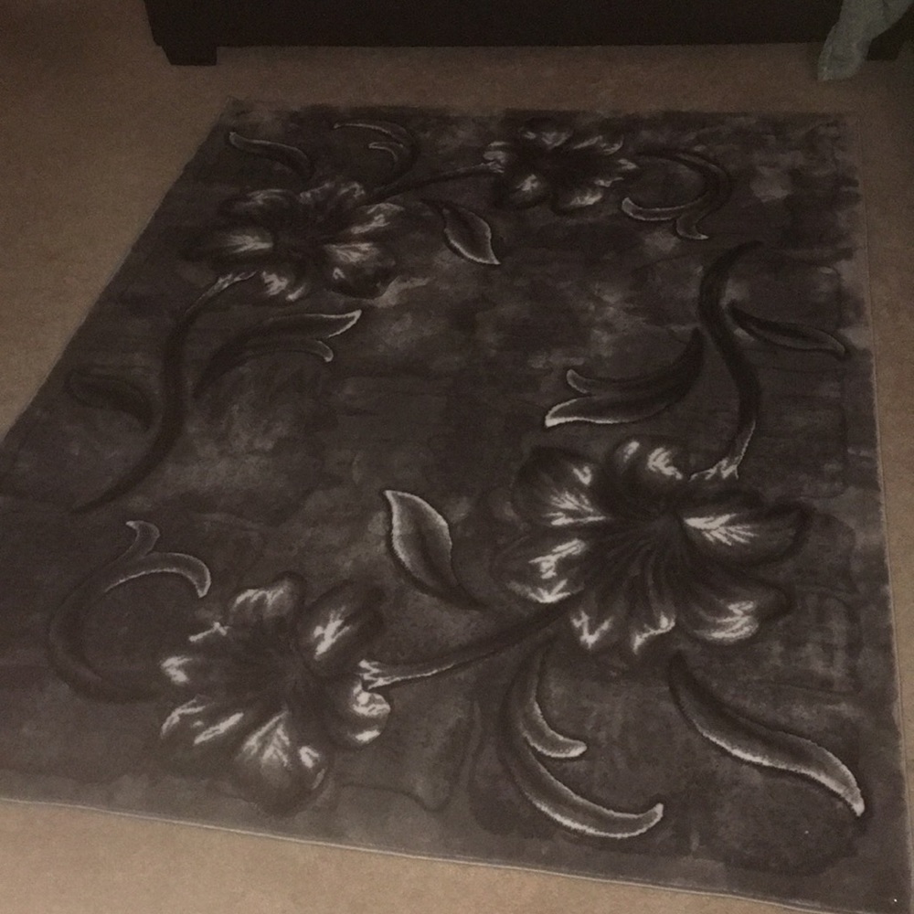 Grey and white carpet for sale